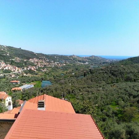 Lovely Renovated Apartment Near Dolcedo Esterno foto