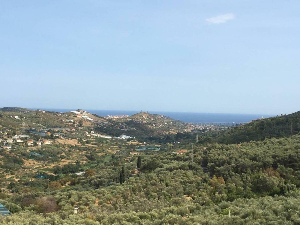 Lovely Renovated Apartment Near Dolcedo Esterno foto